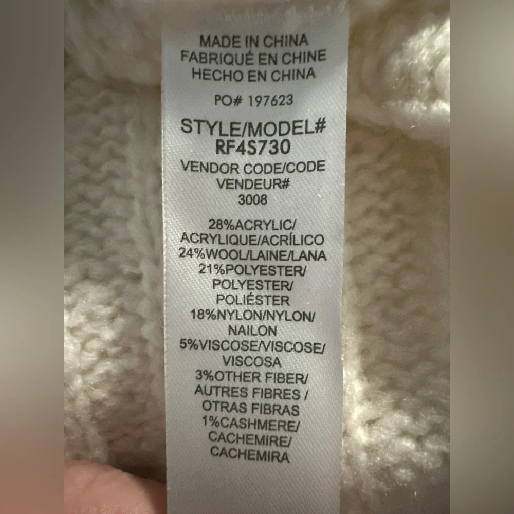 Splendid Cream Cable Knit Sweater